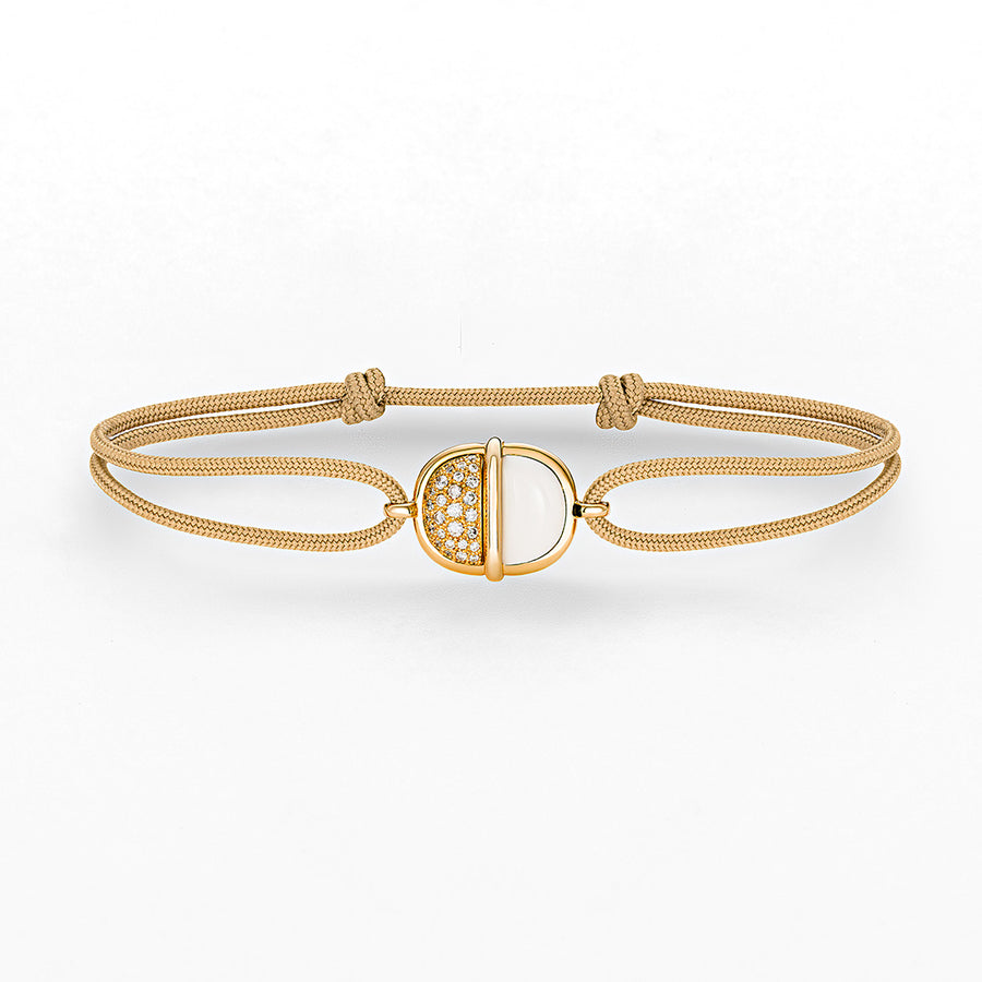 Amrita Round Cord Bracelet in White Ceramic and Diamonds